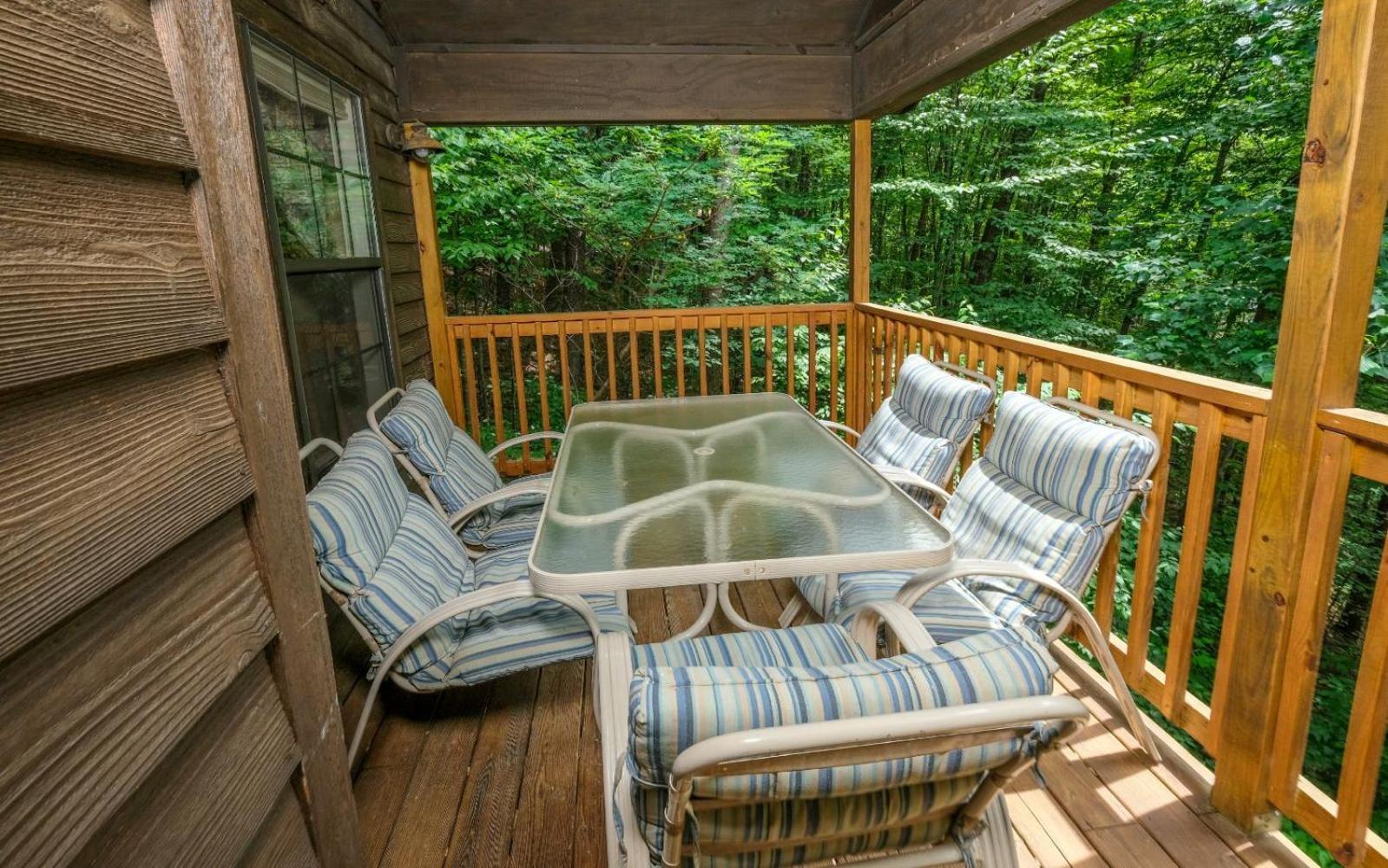The Tree House Villa Гетлинбург Екстериор снимка